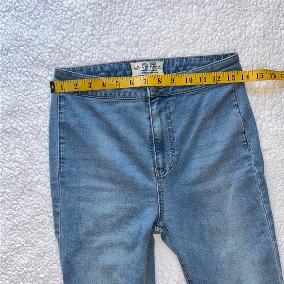We The Free Light Blue Wide Leg Jeans - Picture 5 of 13
